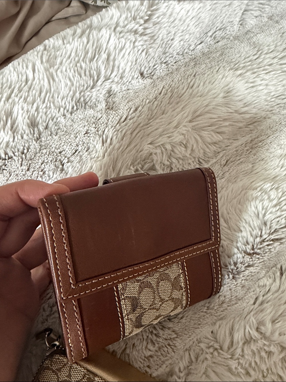 Coach Brown Signature Canvas Wallet & Zip Pouch box - Picture 2 of 5